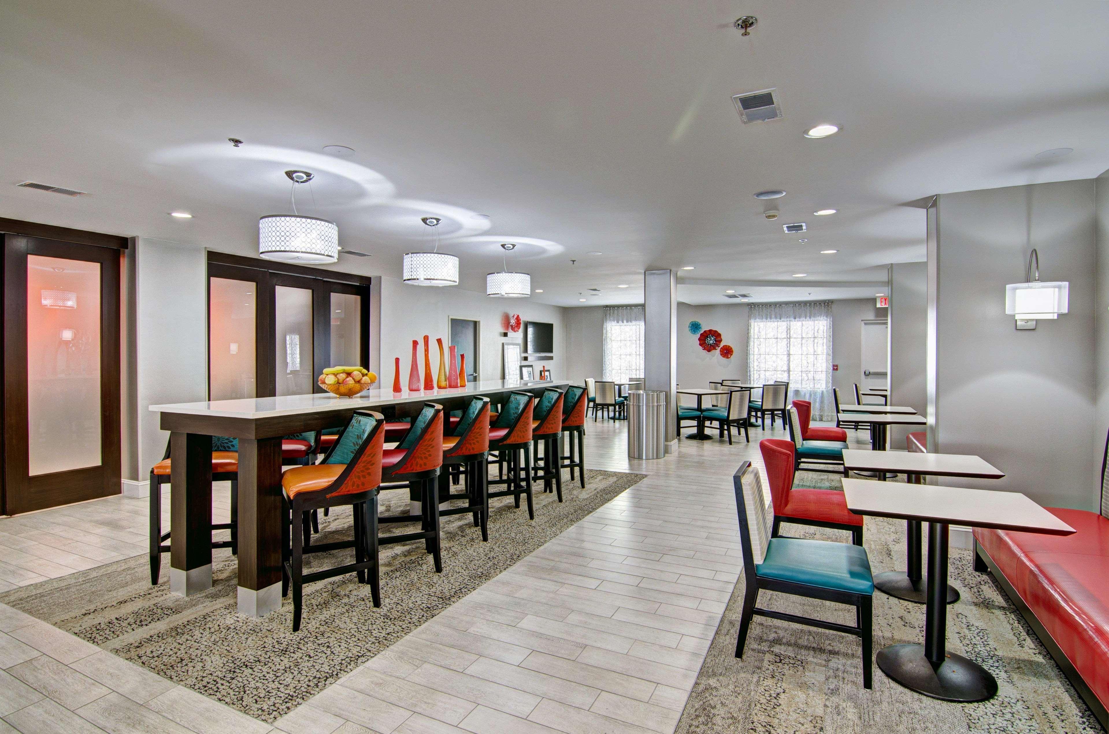 Hampton Inn Salem Eksteriør bilde