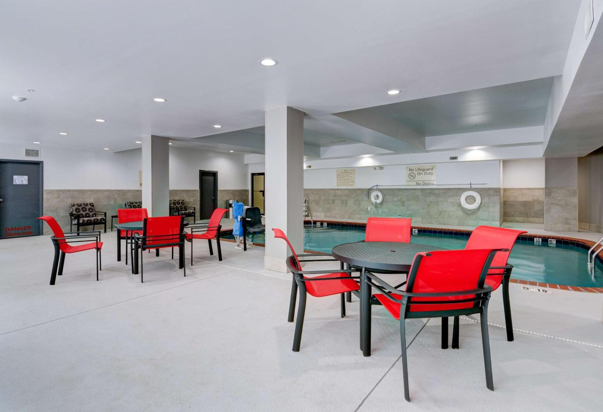 Hampton Inn Salem Eksteriør bilde